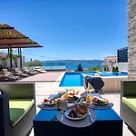 Вилла Luxury Paradise 120m From Sandy Beach, Heated Pool, Billiard, Max 12 Pax