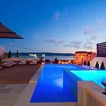 Luxury Paradise 120m From Sandy Beach, Heated Pool, Billiard, Max 12 Pax Дуче