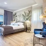Luxury Paradise 120m From Sandy Beach, Heated Pool, Billiard, Max 12 Pax Вилла Дуче