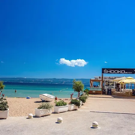 Luxury Paradise 120m From Sandy Beach, Heated Pool, Billiard, Max 12 Pax *