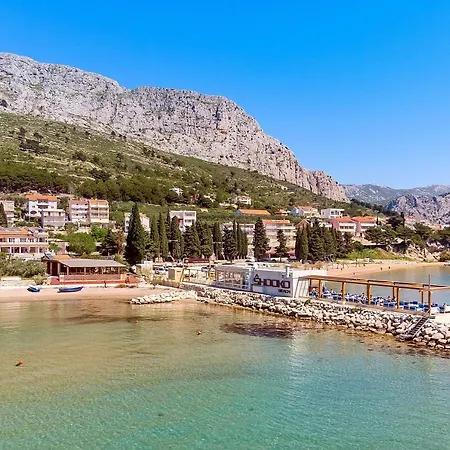 Luxury Paradise 120m From Sandy Beach, Heated Pool, Billiard, Max 12 Pax Duće