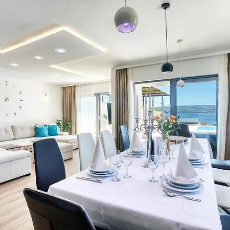 Villa Luxury Paradise 120m From Sandy Beach, Heated Pool, Billiard, Max 12 Pax Duće